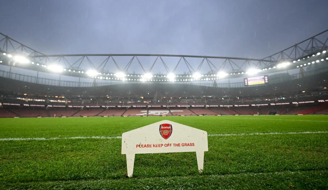 开云注册网址-太阳报：由于赛程密集被过度使用，酋长球场的草皮已出现问题